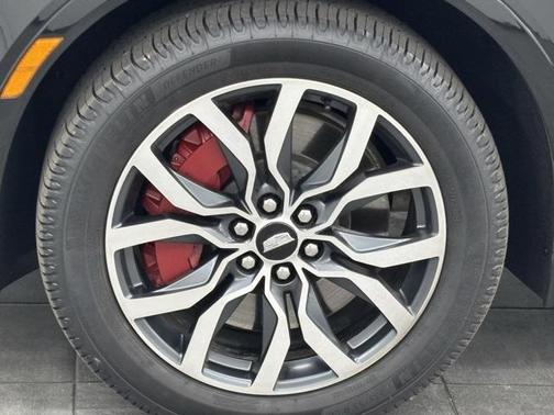2022 Cadillac XT5 Sport