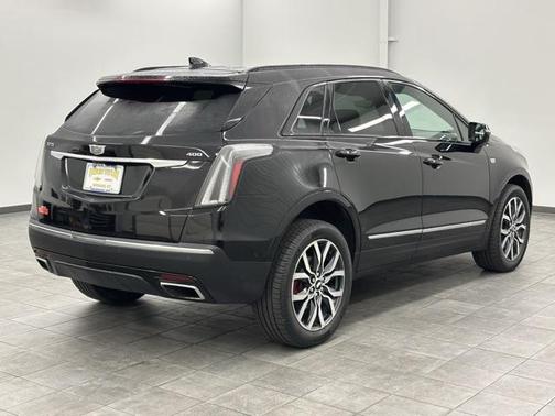 2022 Cadillac XT5 Sport