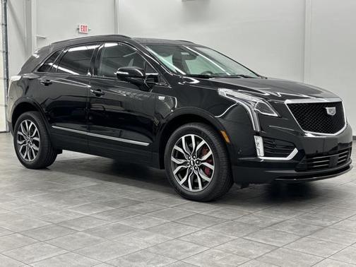 2022 Cadillac XT5 Sport