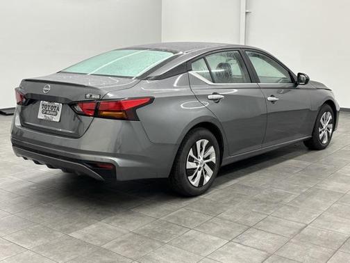 2024 Nissan Altima S FWD