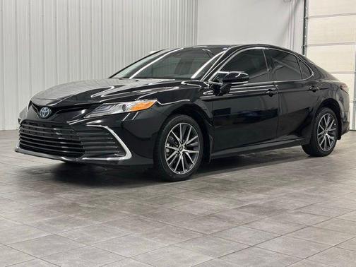 2024 Toyota Camry Hybrid XLE