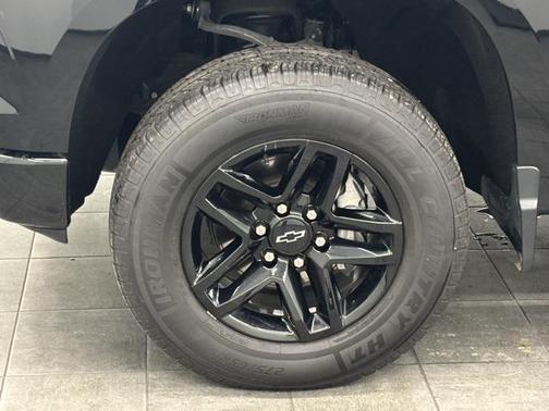 2023 Chevrolet Silverado 1500 Custom Trail Boss