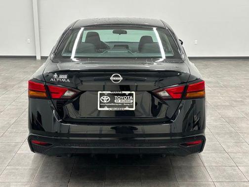 2024 Nissan Altima S FWD