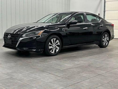 2024 Nissan Altima S FWD