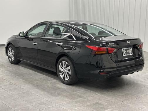 2024 Nissan Altima S FWD