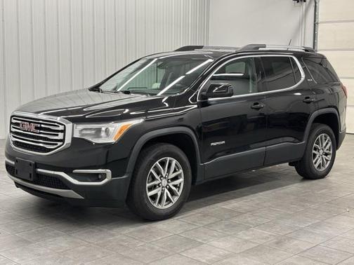 2017 GMC Acadia SLE-2