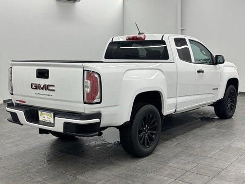 2022 GMC Canyon Elevation Standard