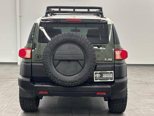 2011 Toyota FJ Cruiser Base