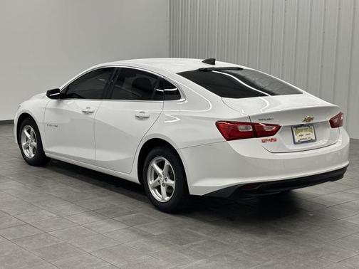 2017 Chevrolet Malibu 1LS