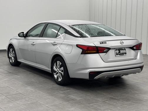 2024 Nissan Altima S FWD
