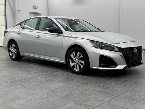 2024 Nissan Altima S FWD