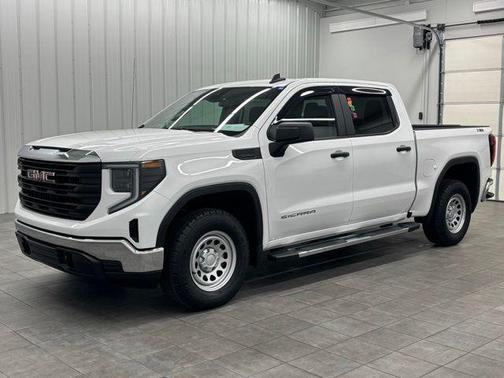 2024 GMC Sierra 1500 Pro