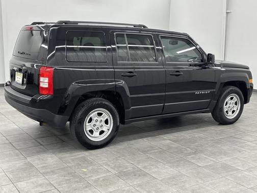 2017 Jeep Patriot Sport