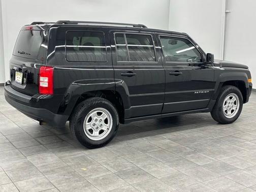 2017 Jeep Patriot Sport