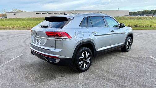 2020 Volkswagen Atlas Cross Sport 2.0T SE