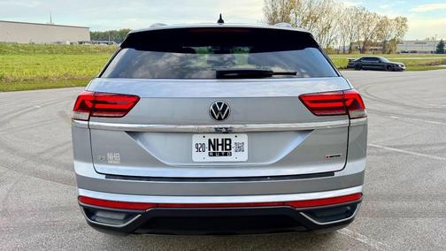 2020 Volkswagen Atlas Cross Sport 2.0T SE