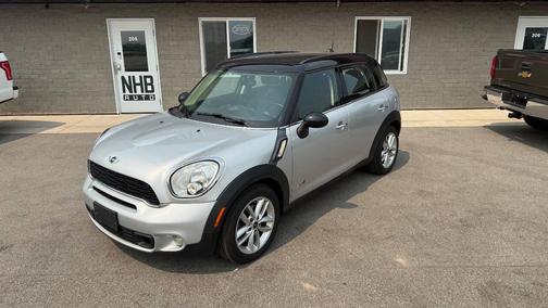 2012 MINI Cooper S Countryman Base