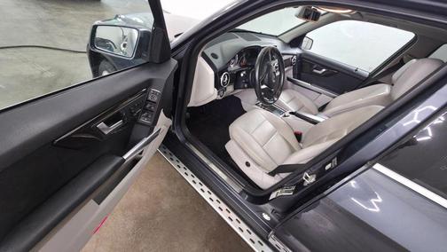 Grey 2015 Mercedes-Benz GLK-Class GLK 350 4MATIC