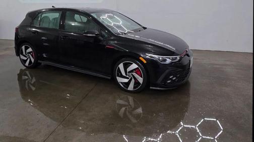 2023 Volkswagen Golf GTI 2.0T SE DSG