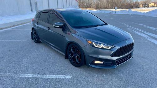 2017 Ford Focus ST 