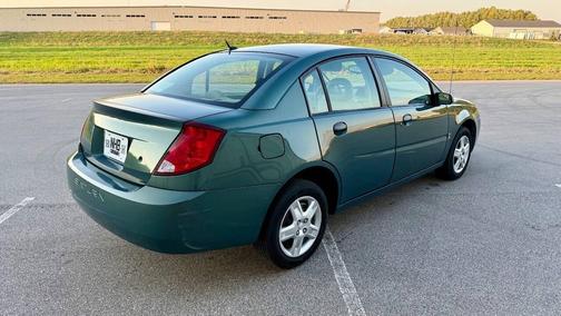 2007 Saturn Ion 2