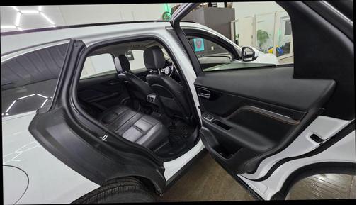 2019 Jaguar F-PACE 25t Prestige