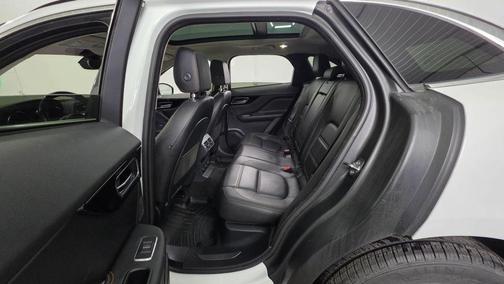 2019 Jaguar F-PACE 25t Prestige