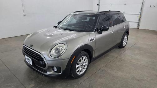 2016 MINI Clubman Cooper