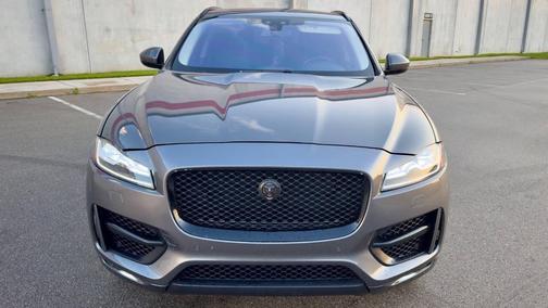 2017 Jaguar F-PACE 35t R-Sport