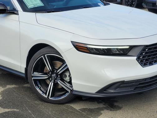 2024 Honda Accord Hybrid Base