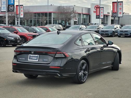 2025 Honda Accord Hybrid Sport-L