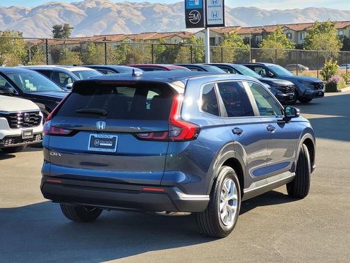 2025 Honda CR-V LX AWD