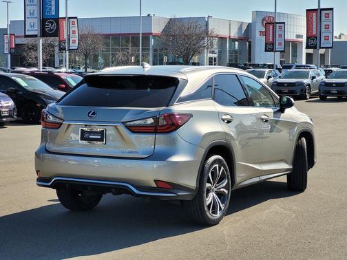 2022 Lexus RX 450h Base
