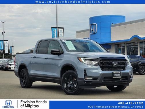 2025 Honda Ridgeline Black