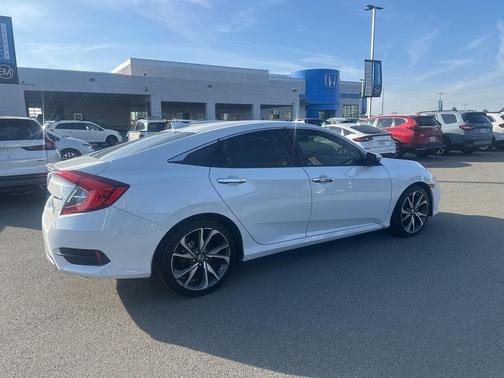 2021 Honda Civic Touring