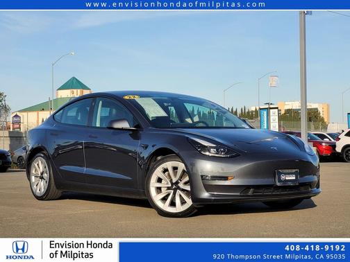 2022 Tesla Model 3 Long Range