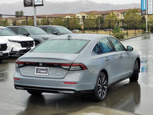 2023 Honda Accord Hybrid Touring