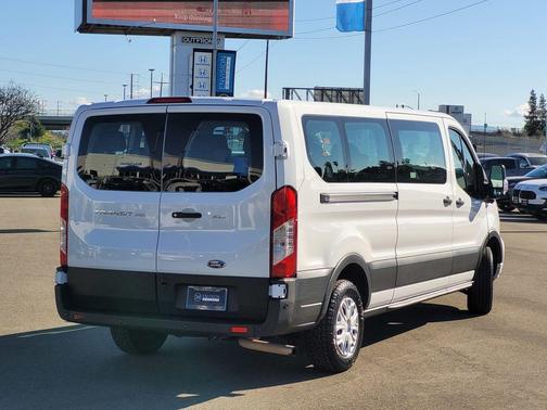 2023 Ford Transit-350 XLT