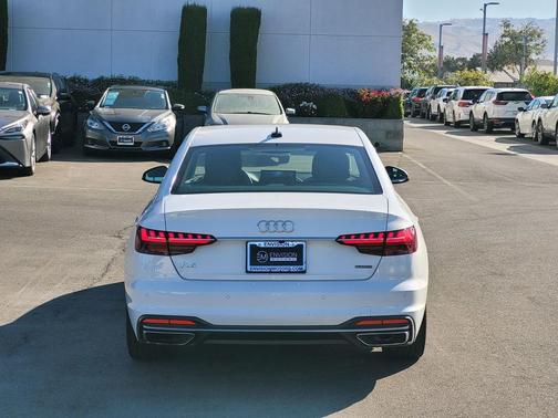 2024 Audi A4 45 S line Premium Plus