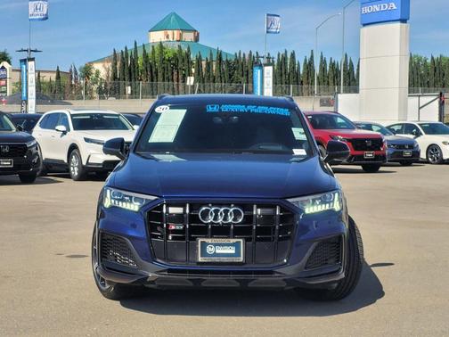 Navarra Blue Metallic 2020 Audi SQ7 4.0T Prestige