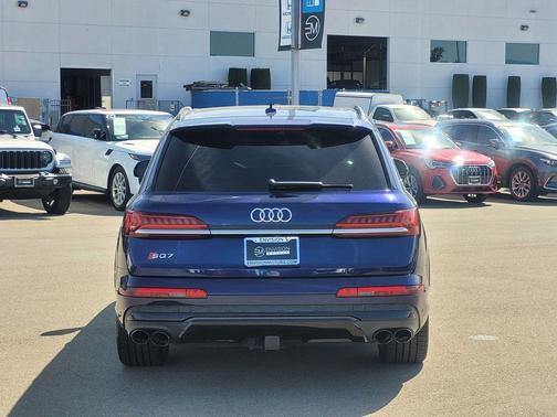 Navarra Blue Metallic 2020 Audi SQ7 4.0T Prestige