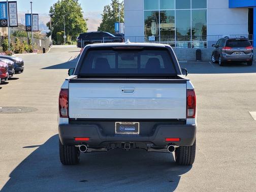 2025 Honda Ridgeline Black