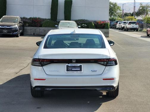 2025 Honda Accord Hybrid Touring
