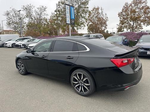 2024 Chevrolet Malibu FWD RS