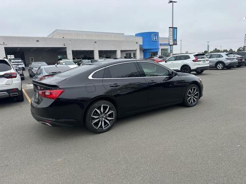 2024 Chevrolet Malibu FWD RS