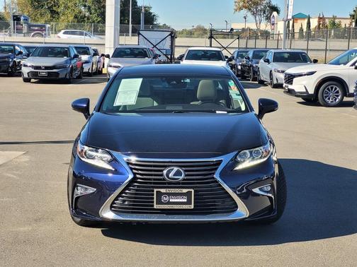 2016 Lexus ES 350 Base