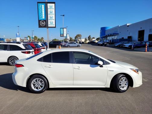 2021 Toyota Corolla Hybrid LE