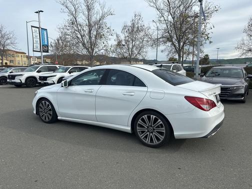 2018 Mercedes-Benz CLA 250 Base