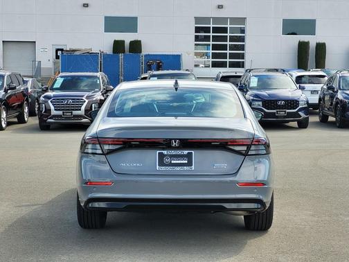 2025 Honda Accord Hybrid Touring