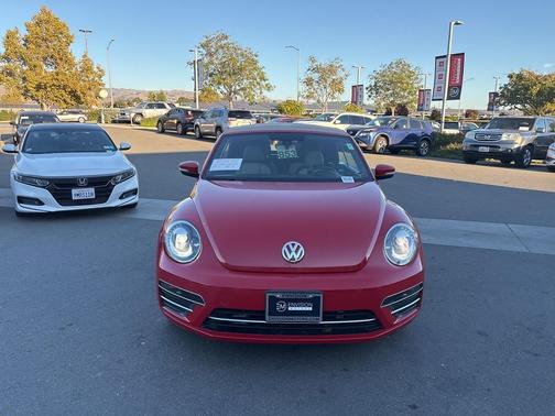 2018 Volkswagen Beetle 2.0T S
